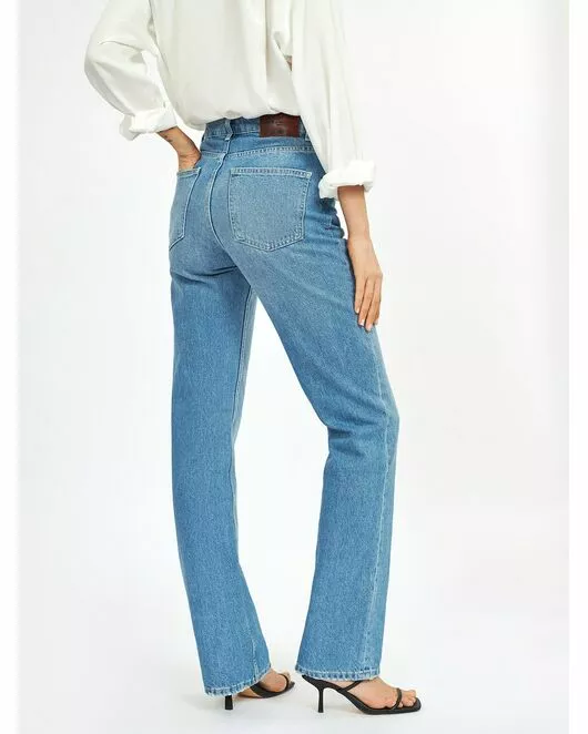 Джинсы женские голубые от byME 