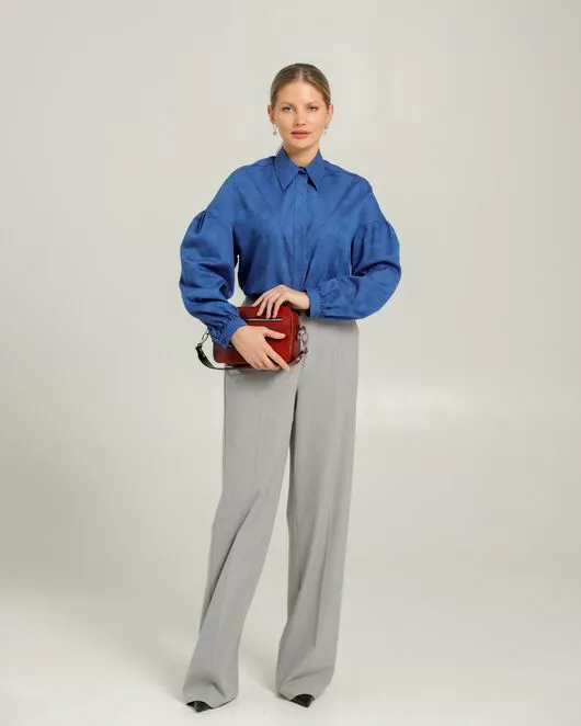 Женская рубашка полуприталенная  синяя  из района и тенсела  синяя - 8753 от byME 