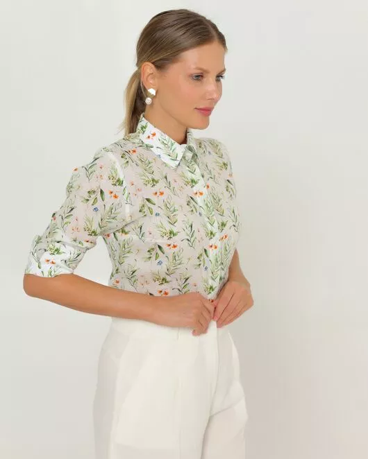 Женская рубашка из крапивы с рукавом 3/4 с принтом летний луг-8789 от ByME 