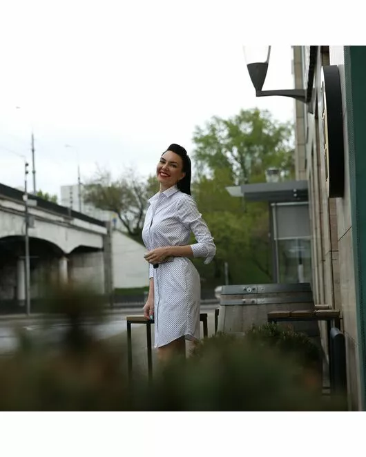 Платье-рубашка белое в горох с поясом прямой силуэт - 7540 от DoubleCuff 