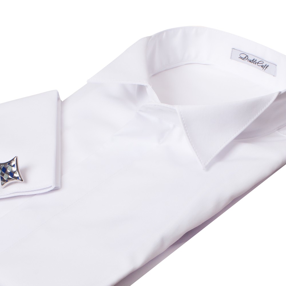 рубашка белые манжеты. запонки на рубашке. манжеты на рукавах. манжеты рубашки под запонки. манжета рукава рубашки.