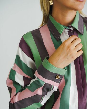 Женская рубашка оверсайз в разноцветную широкую полоску -8538 от ByME 