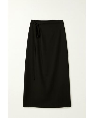 Женская юбка  из смесового  состава 035058 черная от LW 