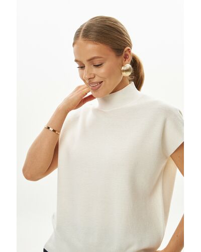 Топ из шерсти мериноса тонкой вязки и шелка Mulberry белый от byME 