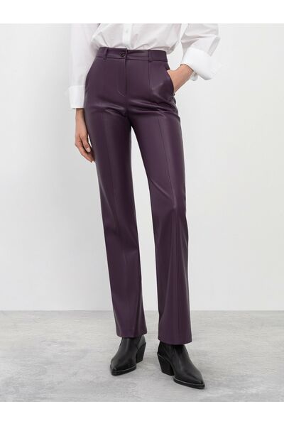 Брюки из экокожи тёмно-баклажановые от byME 