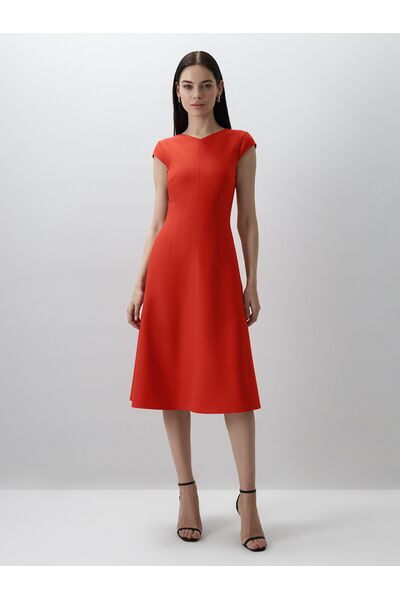 Платье-миди с карманами оранжевое от byME 
