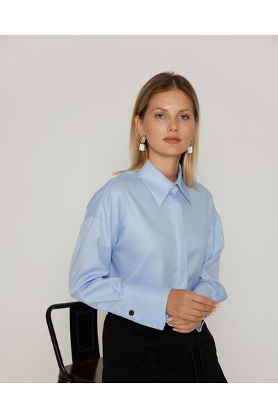 Женская рубашка с высоким манжетом голубая - 8500N от byME 