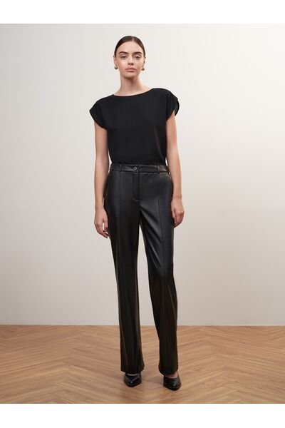 Брюки-клеш из экокожи от Calista 