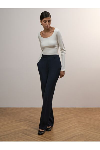 Прямые женские брюки со стрелками синие от byME 