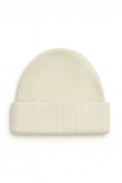 Шапка из кашемира MR0703-milk от byME 