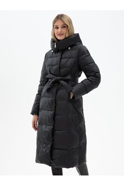 Женская зимняя куртка от byME 