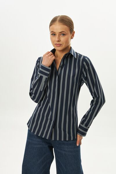 Рубашка хлопковая в полуприталенном силуэте синяя в полоскупод пуговицы 9060 от byME 