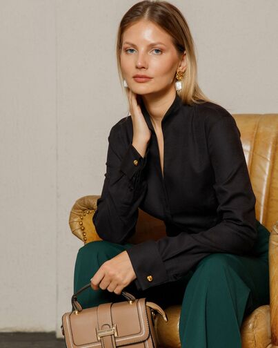 Рубашка черная под запонку воротник стойка - 8645 от byME 