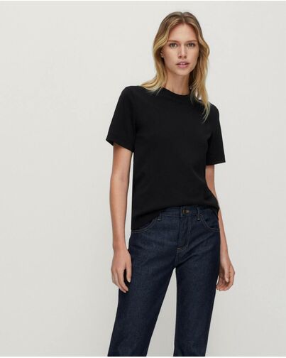 Женская футболка из хлопка черная от LW 