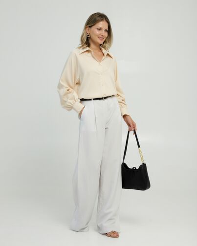 Женская рубашка из бамбука бежевая 8851 от byME 