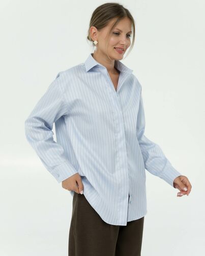 Женска рубашка из фактурного хлопка в голубом цвете  8861 от byME 