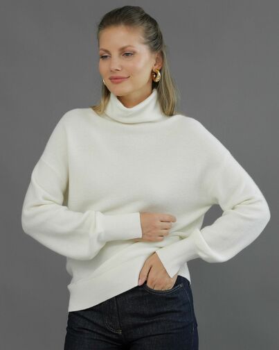 W0015W001 Джемпер из шерсти молочный от byME 