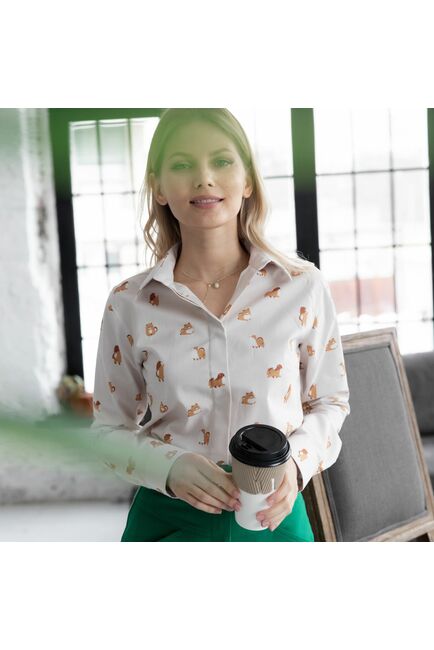 Женская рубашка под пуговицы принт собаки на бежевом - 7943 от byME 