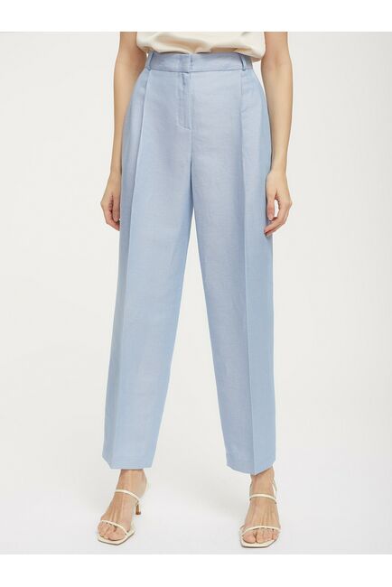 Льняные брюки с защипами от byME 