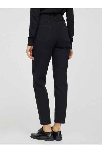 Джинсы женские прямые укороченные от byME 