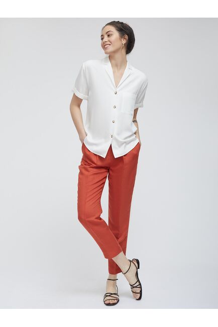 Льняные брюки с защипами от byME 