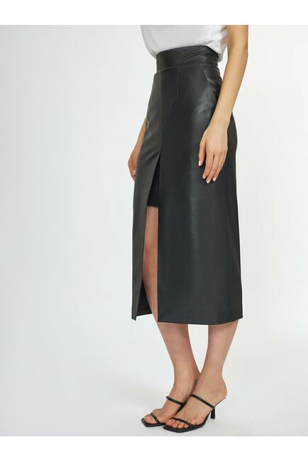 Юбка женская зауженная из экокожи от byME 