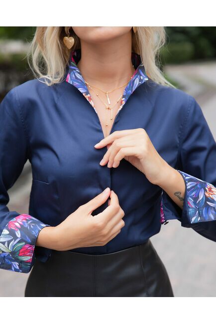 Женская рубашка под пуговицы темно-синяя воротник стойка - 8046 от byME 