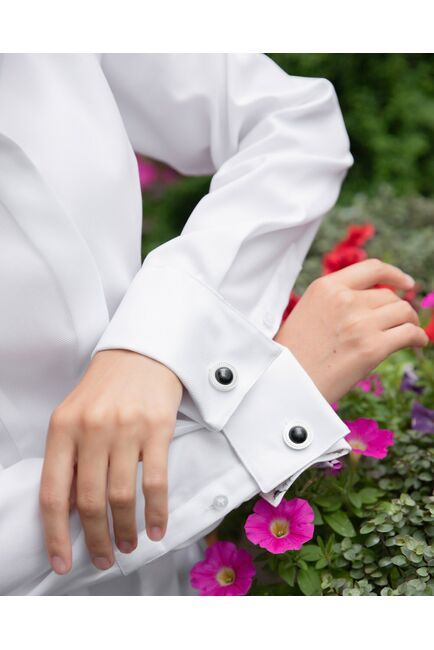 Женская полуприталенная рубашка под запонку белая с отделкой  - 8050 от byME 