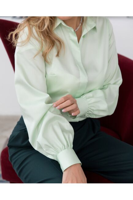Женская рубашка с объемным рукавом светло-зеленая - 8072 от byME 