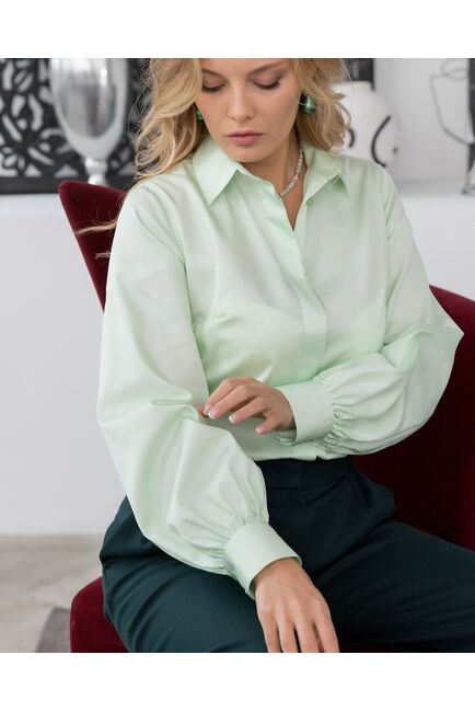 Женская рубашка с объемным рукавом светло-зеленая - 8072 от byME 