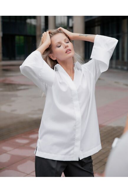 Женская рубашка под пуговицу белая - 8118 от byME 