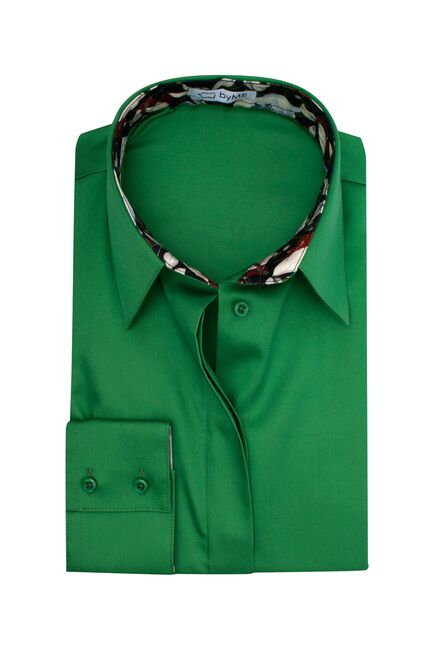 Женская рубашка под пуговицы с супатной застежкой полуприталенная с отделкой цветы - 8140 от byME 