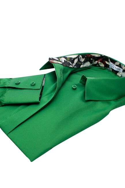 Женская рубашка под пуговицы с супатной застежкой полуприталенная с отделкой цветы - 8140 от byME 