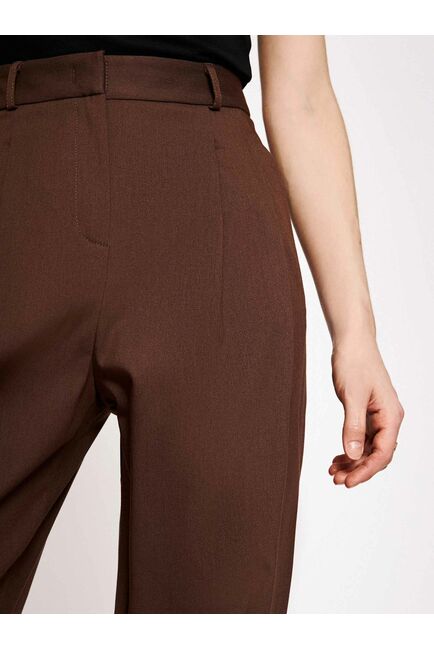 Брюки-бананы со складками CA-2-377012-024 от byME 