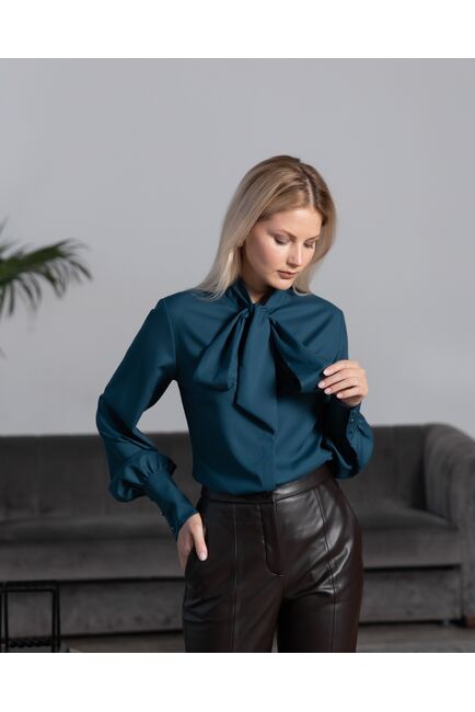 Женская блузка без отделки бутылочная - 8095 от byME 