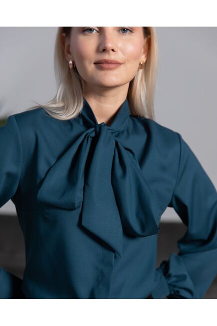 Женская блузка без отделки бутылочная - 8095 от byME 