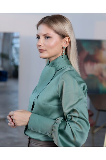 Женская блузка зеленая с бантом- 8220 от ByME 