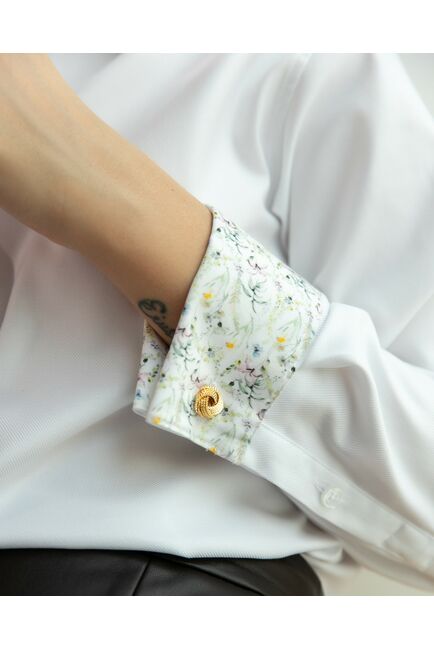 Женская рубашка полуприталенная белая - 8232 от byME 