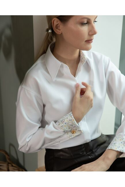 Женская рубашка полуприталенная белая - 8232 от byME 