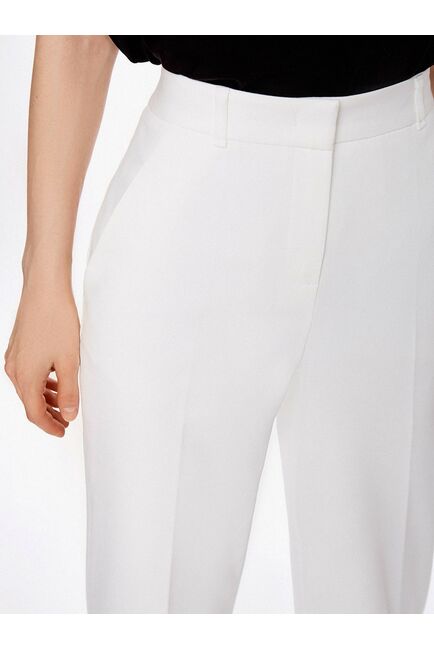 Брюки зауженные женские экрю CA-0-31400211-171 от byME 