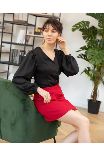 Женская блузка с объемным рукавом и V-образным вырезом чёрная - 8240 от byME 
