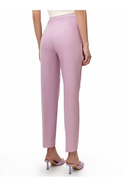 Брюки женские зауженные светло-розовые от byME 