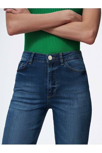 Джинсы женские темно-синие от byME 