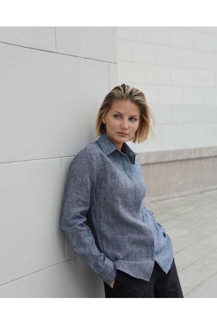 Женская льняная рубашка графитовая - 8330 от byME 