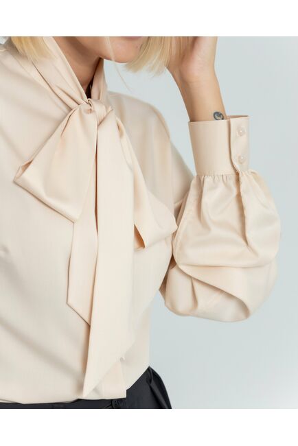 Женская блузка бежевая с бантом - 8378 от byME 