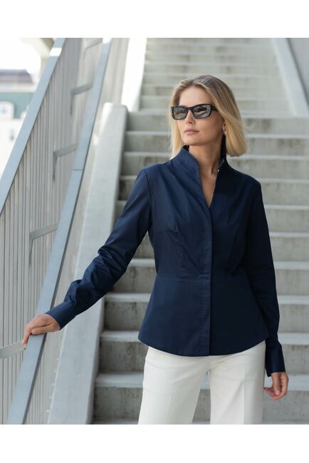 Женская рубашка воротник стойка тёмно-синяя с отделкой протеи - 8343 от byME 