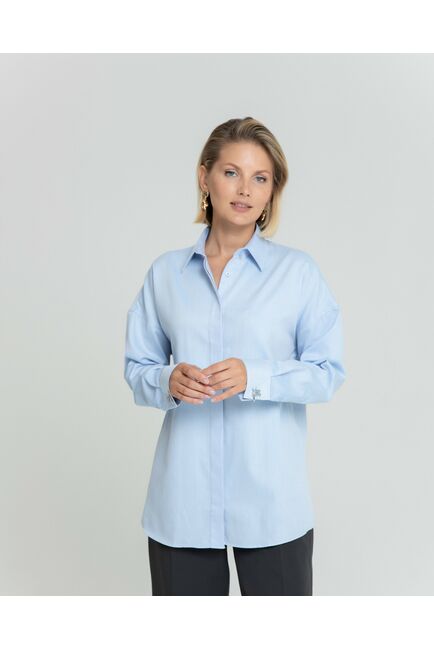 Женская рубашка с универсальным манжетом голубая из фактурной ткани - 8360 от byME 