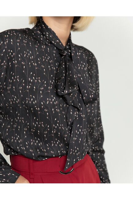 Женская блузка с бантом чёрная с принтом - 8379 от byME 