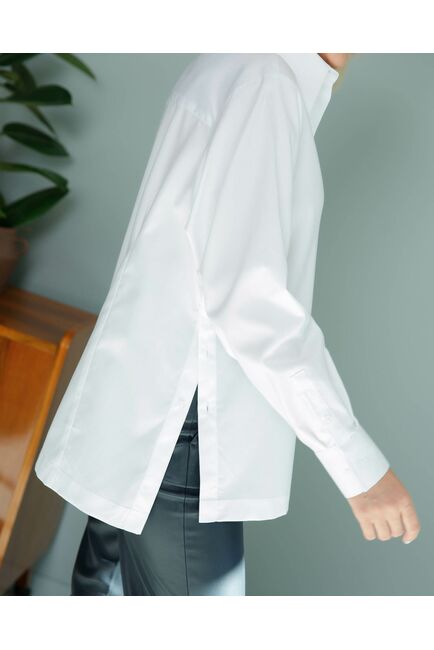 Женская рубашка  с пуговицами на боках белая - 8407 от byME 