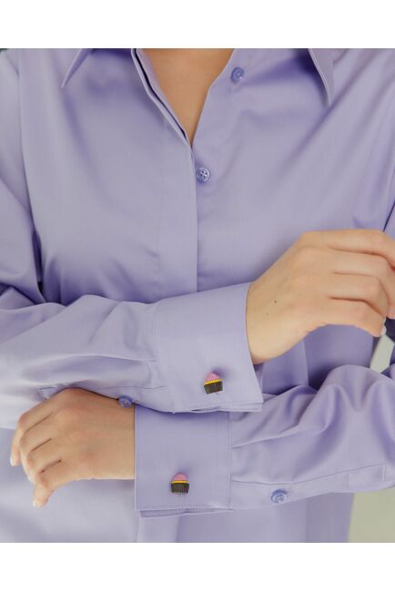 Женская рубашка с универсальным манжетом с пуговицами на боках сиреневая - 8409 от byME 